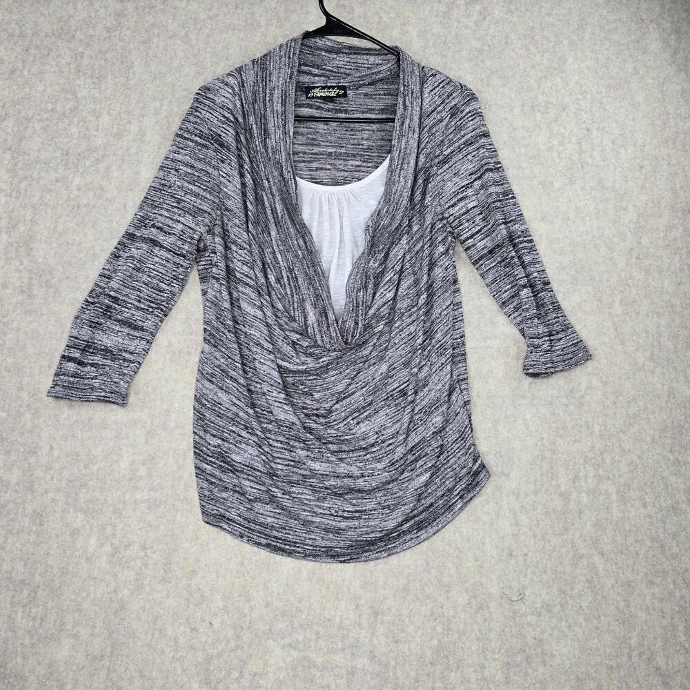 Absolutely Famous Womens Drape Neck 3/4 Sleeve Top Medium Black/White